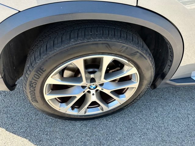 Used 2024 BMW X5 xDrive40i AWD/4WD image 7