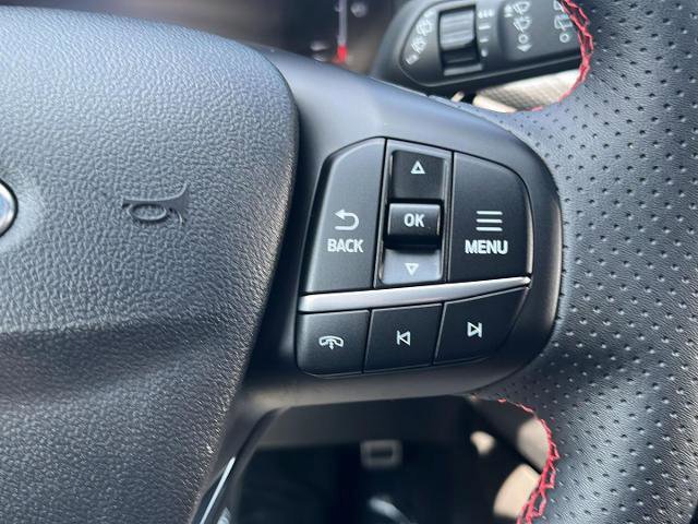 Certified 2024 Ford Escape ST-Line w/ Tech Pack #1 image 17