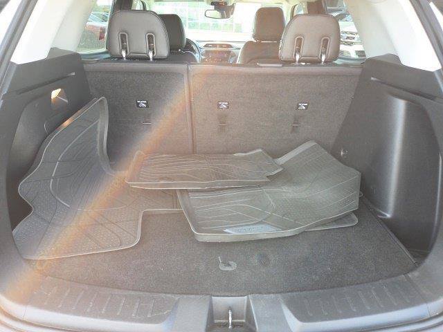 Used 2021 Chevrolet TrailBlazer LT w/ Premium Seating Package FWD image 26