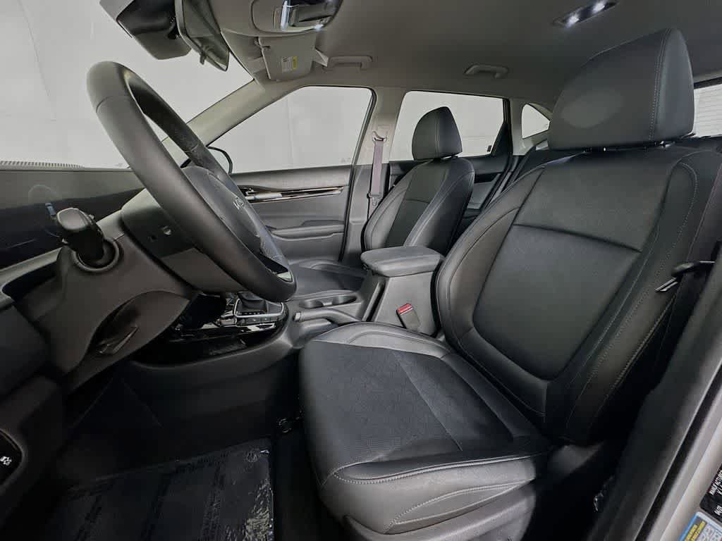 Used 2024 Kia Seltos EX FWD image 12