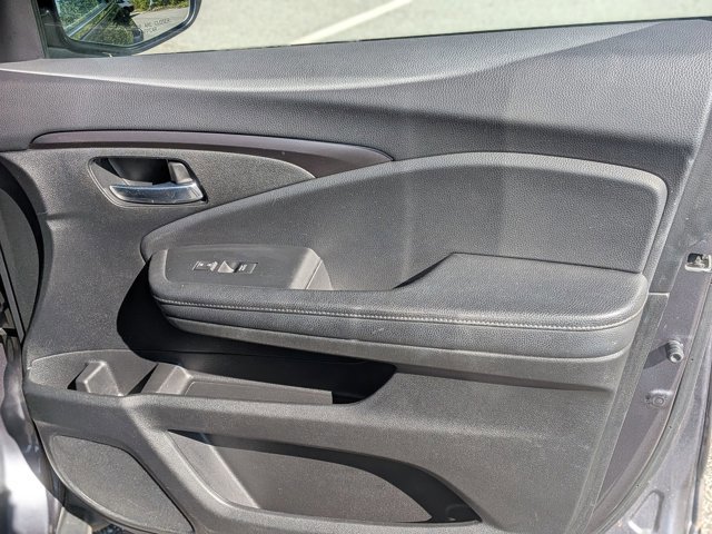 Used 2021 Honda Pilot Special Edition image 36