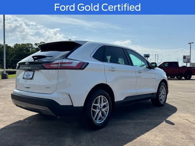 Certified 2024 Ford Edge SEL image 3