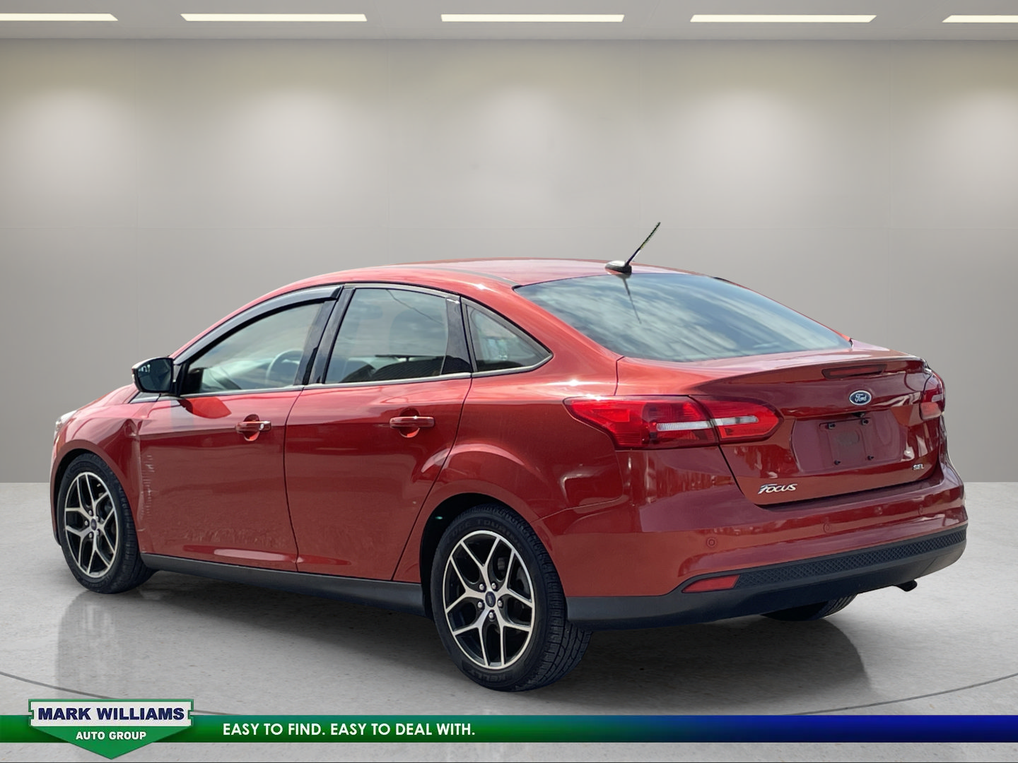 Certified 2018 Ford Focus SEL FWD image 6