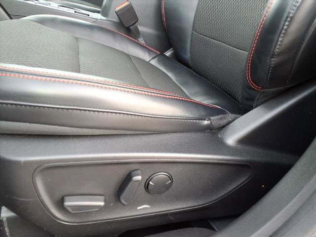 Certified 2023 Ford Escape ST-Line w/ Tech Pack #1 image 9