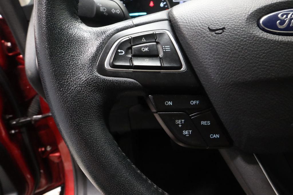 Certified 2018 Ford EcoSport SE FWD image 26