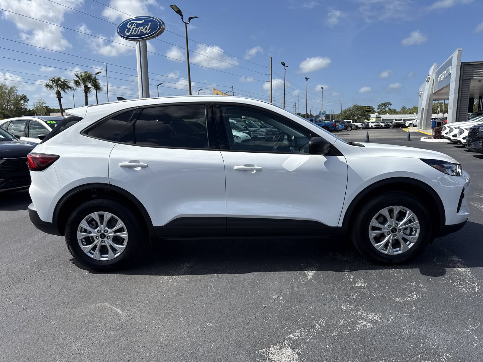 Certified 2026 Ford Escape Active AWD/4WD image 3
