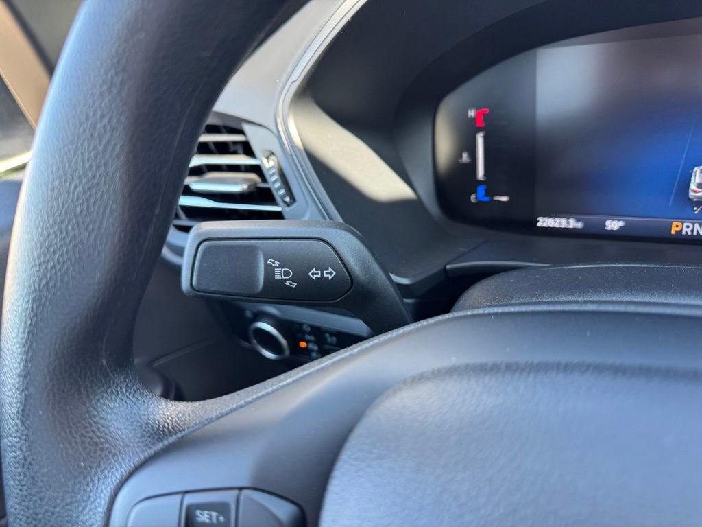 Certified 2025 Ford Escape Active AWD/4WD image 17