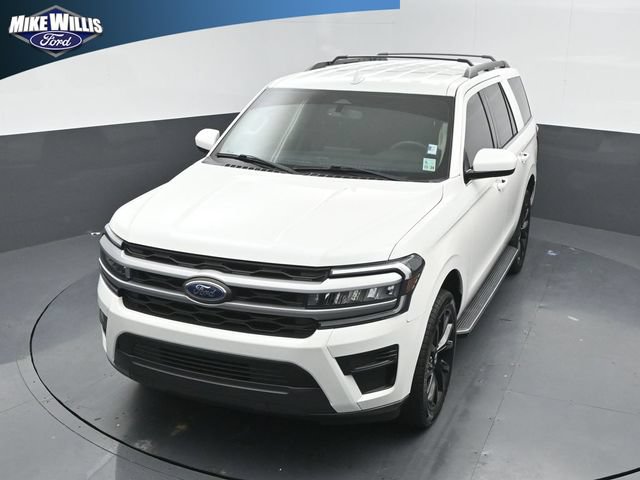 Certified 2022 Ford Expedition XLT RWD image 11