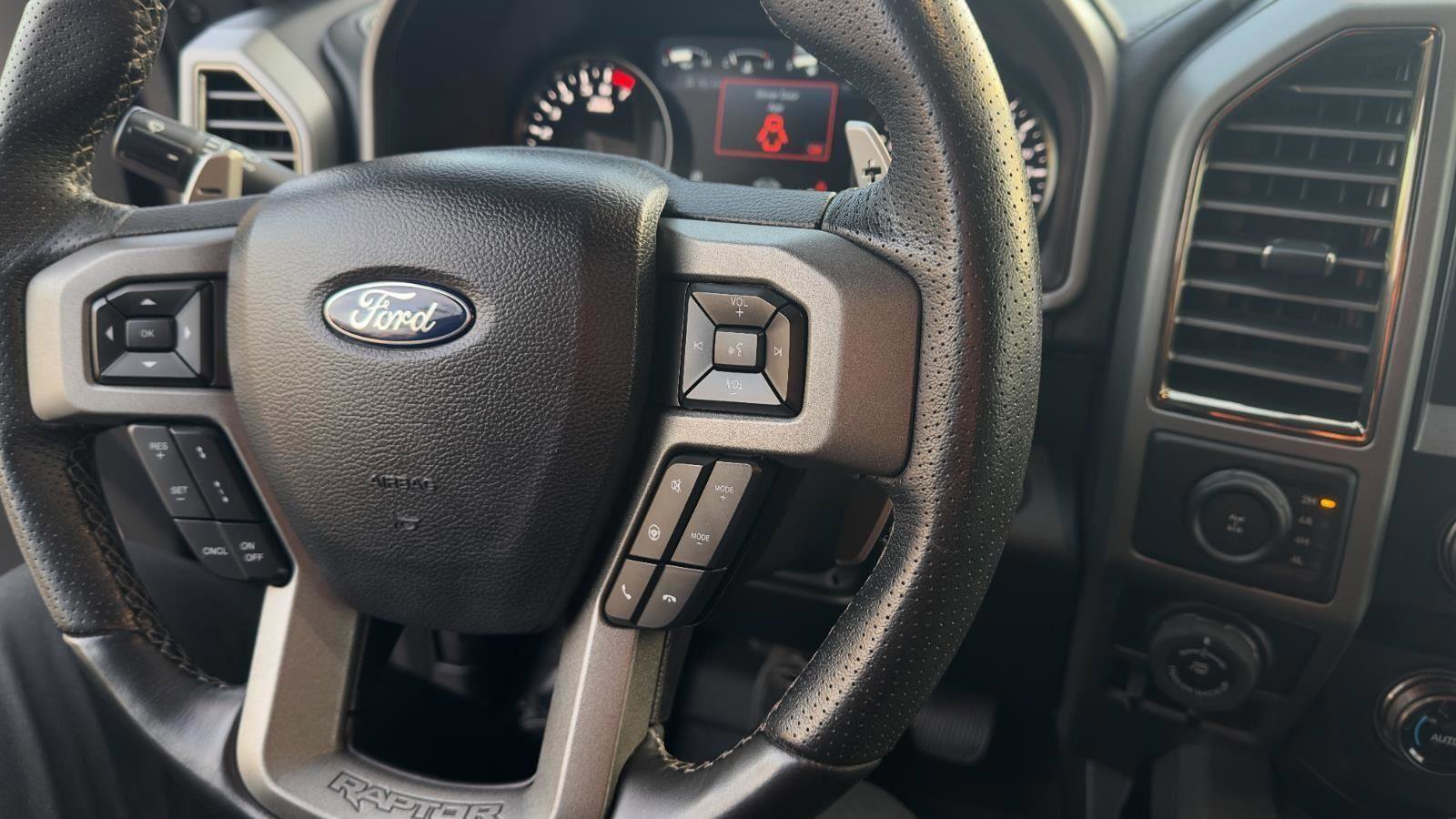 Certified 2020 Ford F150 Raptor w/ Equipment Group 802A Luxury image 24