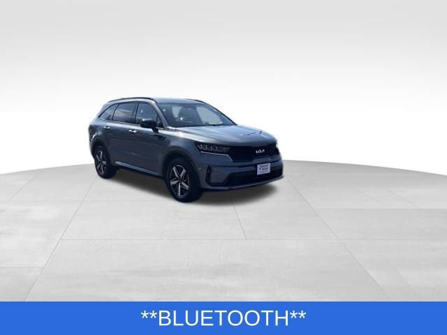 Used 2023 Kia Sorento S image 5