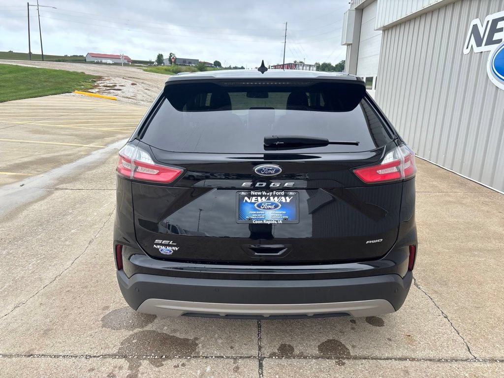 Certified 2023 Ford Edge SEL w/ Convenience Package AWD/4WD image 6
