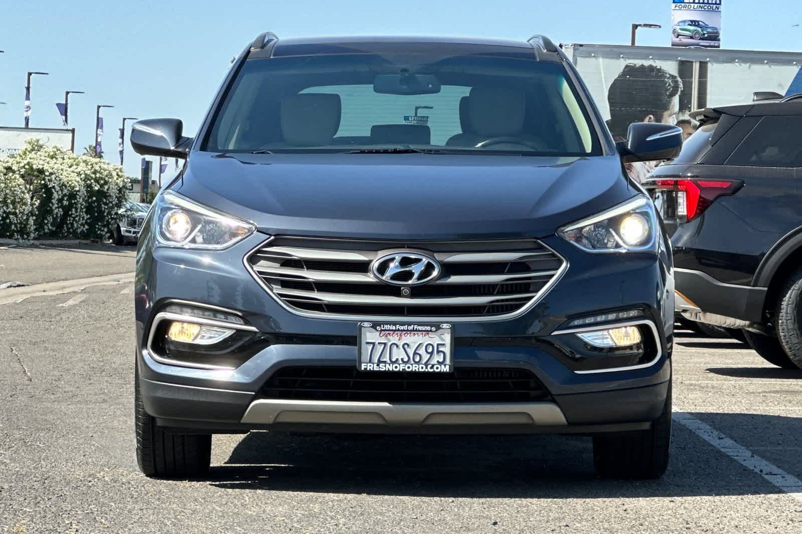 Used 2017 Hyundai Santa Fe Sport AWD/4WD image 10