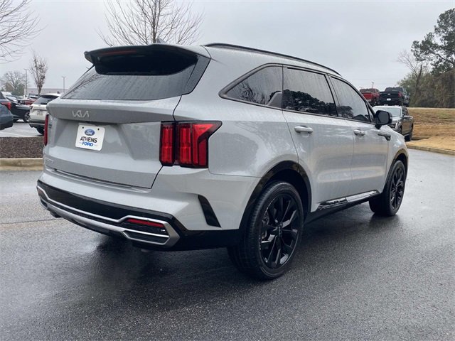 Used 2023 Kia Sorento SX image 3