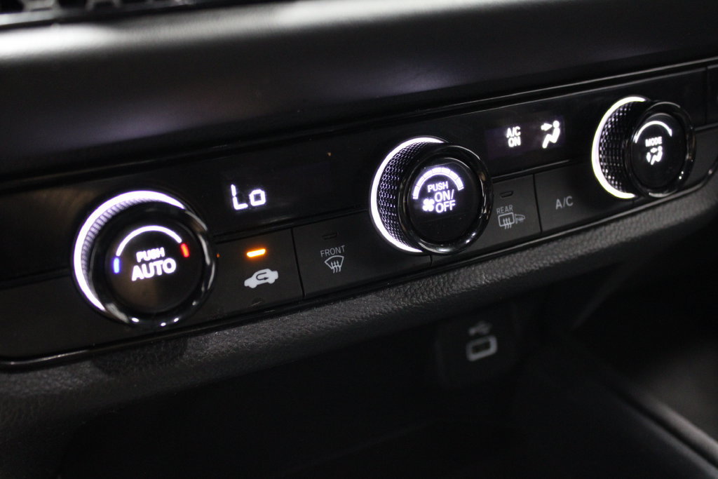 Used 2025 Honda HR-V Sport image 30