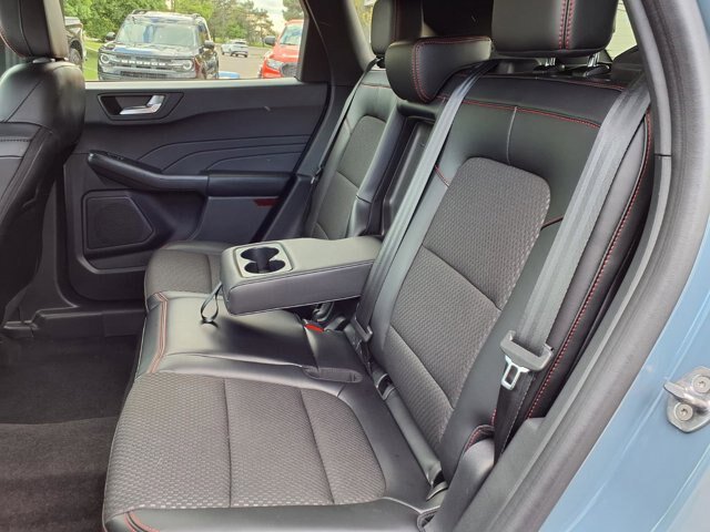 Certified 2024 Ford Escape ST-Line w/ Tech Pack #1 AWD/4WD image 8