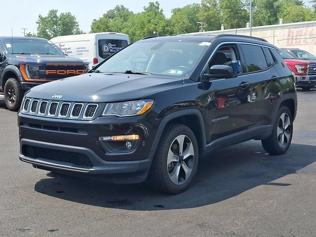 Used 2019 Jeep Compass Latitude w/ Popular Equipment Group AWD/4WD image 6