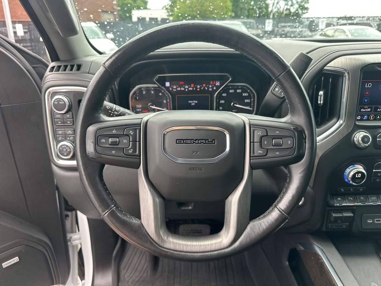 Used 2021 GMC Sierra 1500 Denali w/ Denali Ultimate Package AWD/4WD image 26