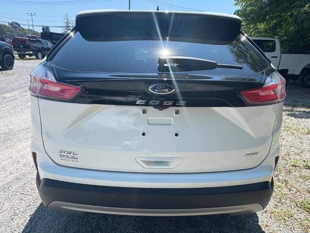 Certified 2022 Ford Edge SEL w/ Convenience Package AWD/4WD image 5