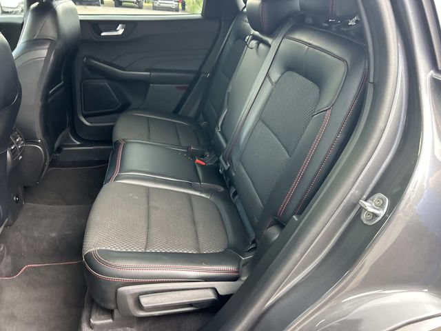 Certified 2023 Ford Escape ST-Line w/ Tech Pack #1 AWD/4WD image 21