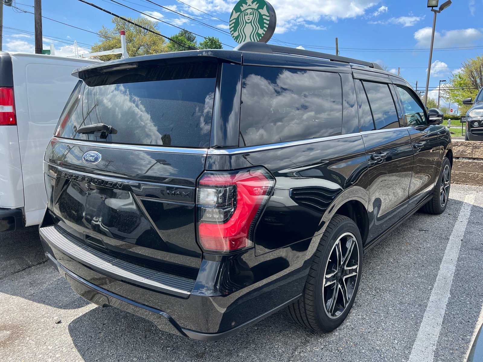 Certified 2019 Ford Expedition Max Limited w/ Equipment Group 303A AWD/4WD image 5