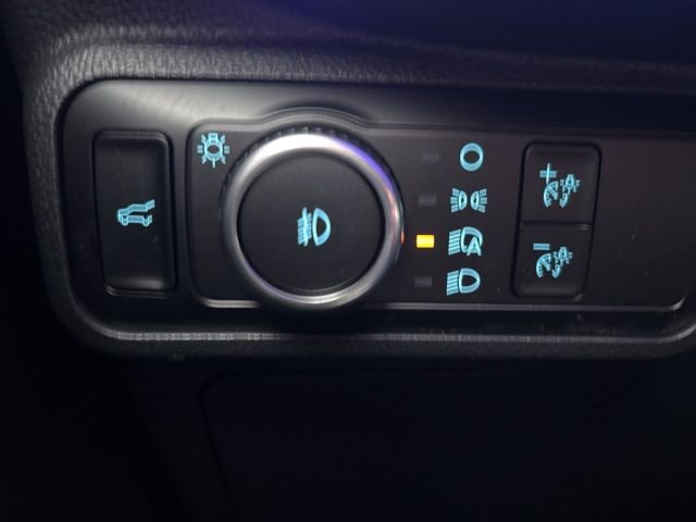 Certified 2025 Ford Explorer Platinum w/ LUX Leather Package image 16