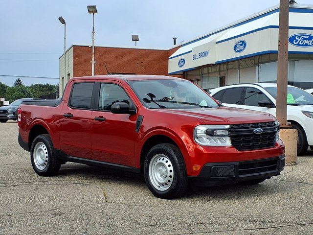 Certified 2024 Ford Maverick XL FWD image 1