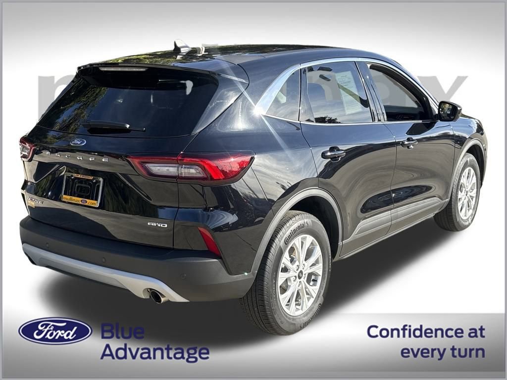 Certified 2023 Ford Escape Active w/ Tech Pack #2 image 4