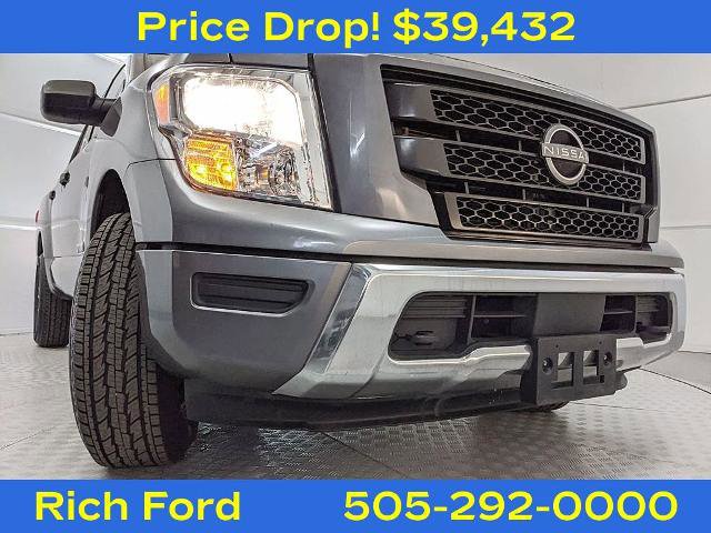 Used 2024 Nissan Titan SV image 21