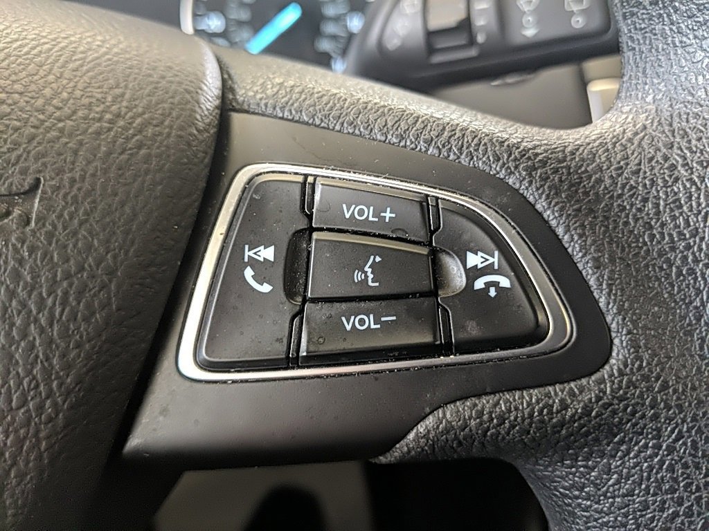 Certified 2022 Ford EcoSport SE w/ SE Convenience Package image 16