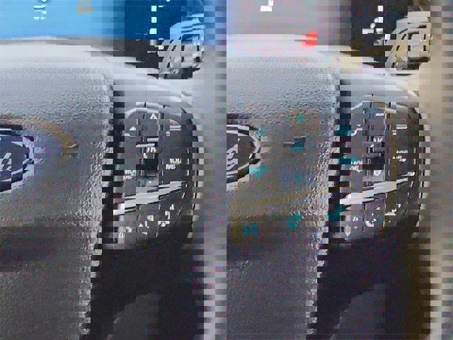 Certified 2025 Ford Maverick XLT w/ XLT Luxury Package image 15