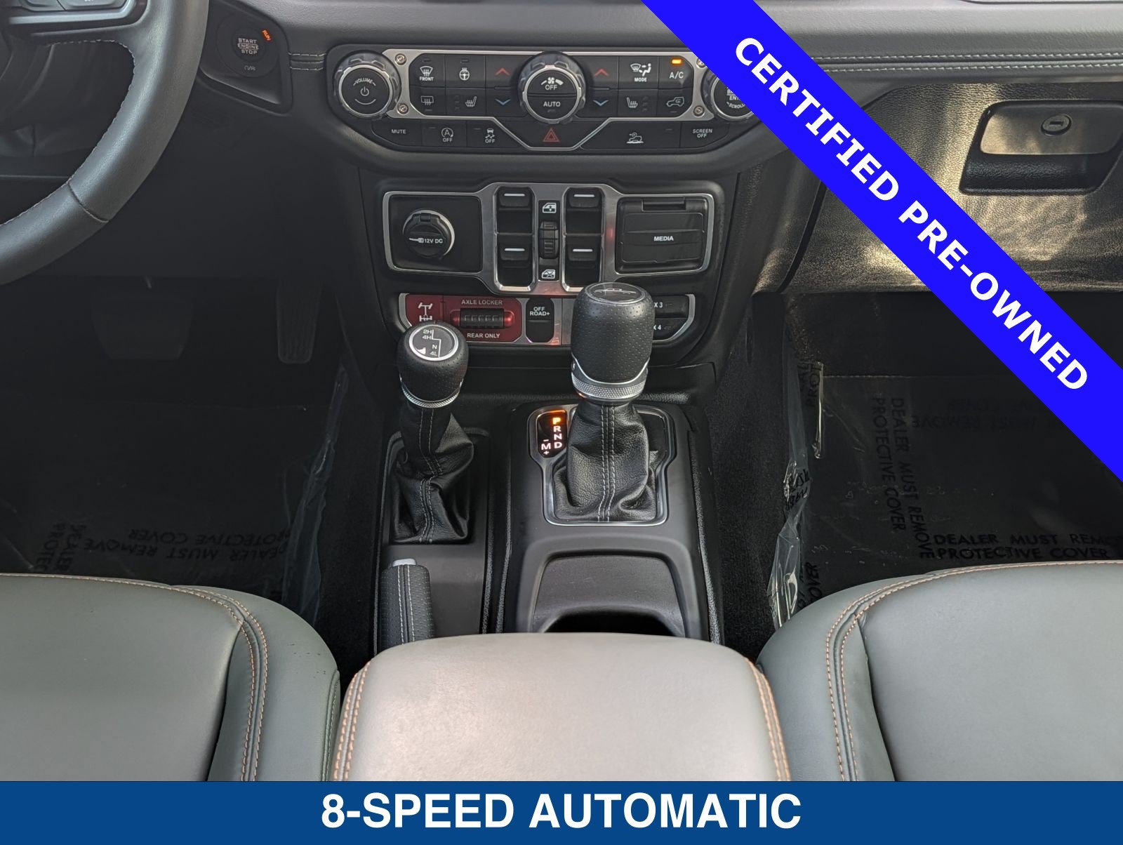 Used 2025 Jeep Gladiator Mojave w/ Convenience Group AWD/4WD image 27