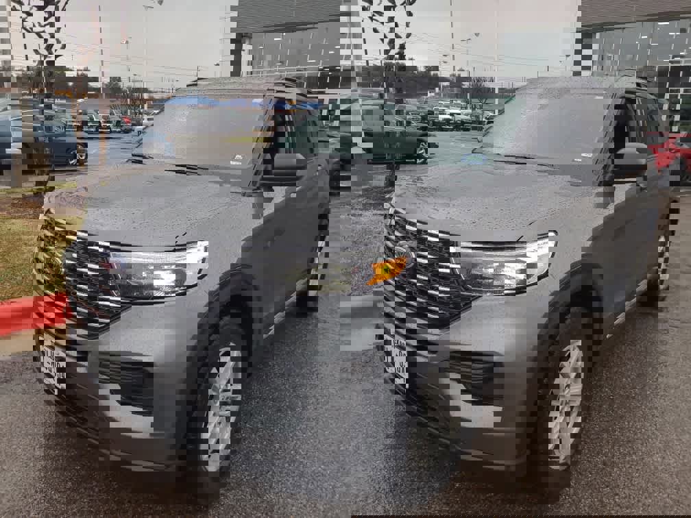 Certified 2024 Ford Explorer XLT image 7