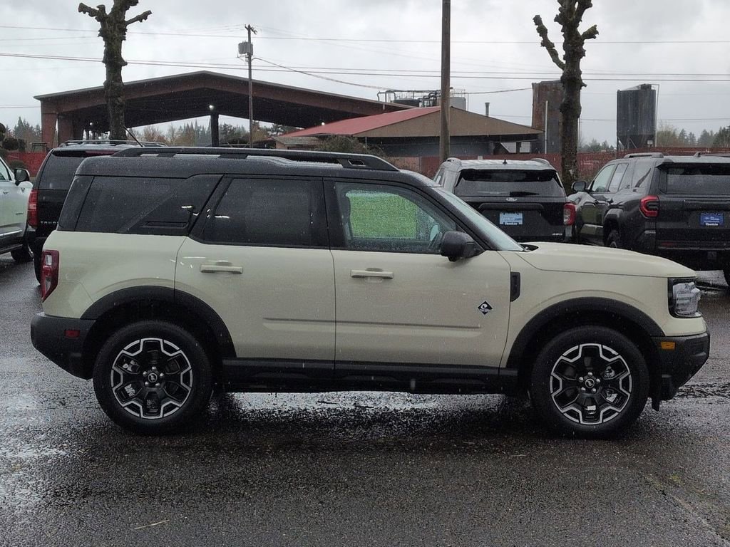 Certified 2025 Ford Bronco Sport Outer Banks w/ Outer Banks Tech Package+ image 6