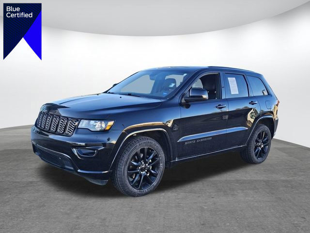 Used 2020 Jeep Grand Cherokee Altitude image 1
