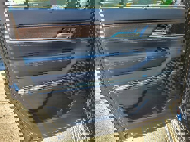 Used 2023 Jeep Grand Wagoneer 4WD image 28