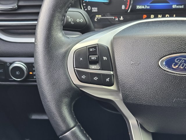 Certified 2022 Ford Explorer XLT w/ Equipment Group 202A image 27