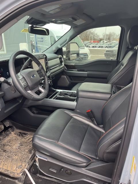 Certified 2024 Ford F250 Lariat w/ Lariat Ultimate Package image 13