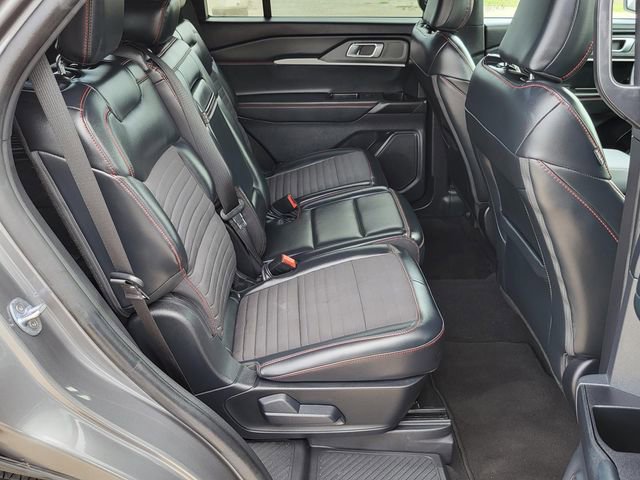 Certified 2025 Ford Explorer ST-Line w/ ST-Line Street Pack AWD/4WD image 27