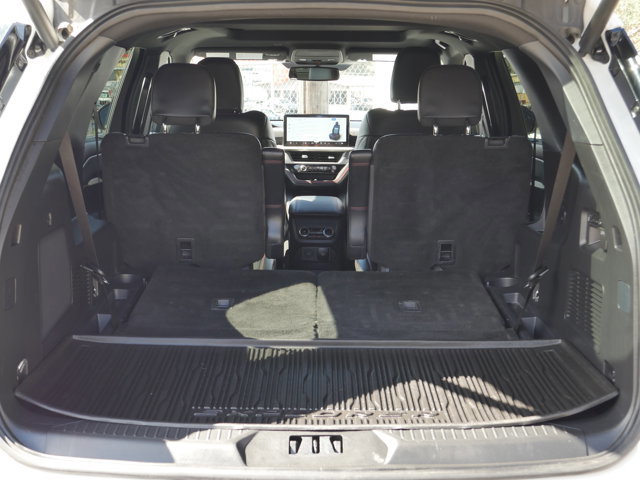 Certified 2025 Ford Explorer ST AWD/4WD image 30