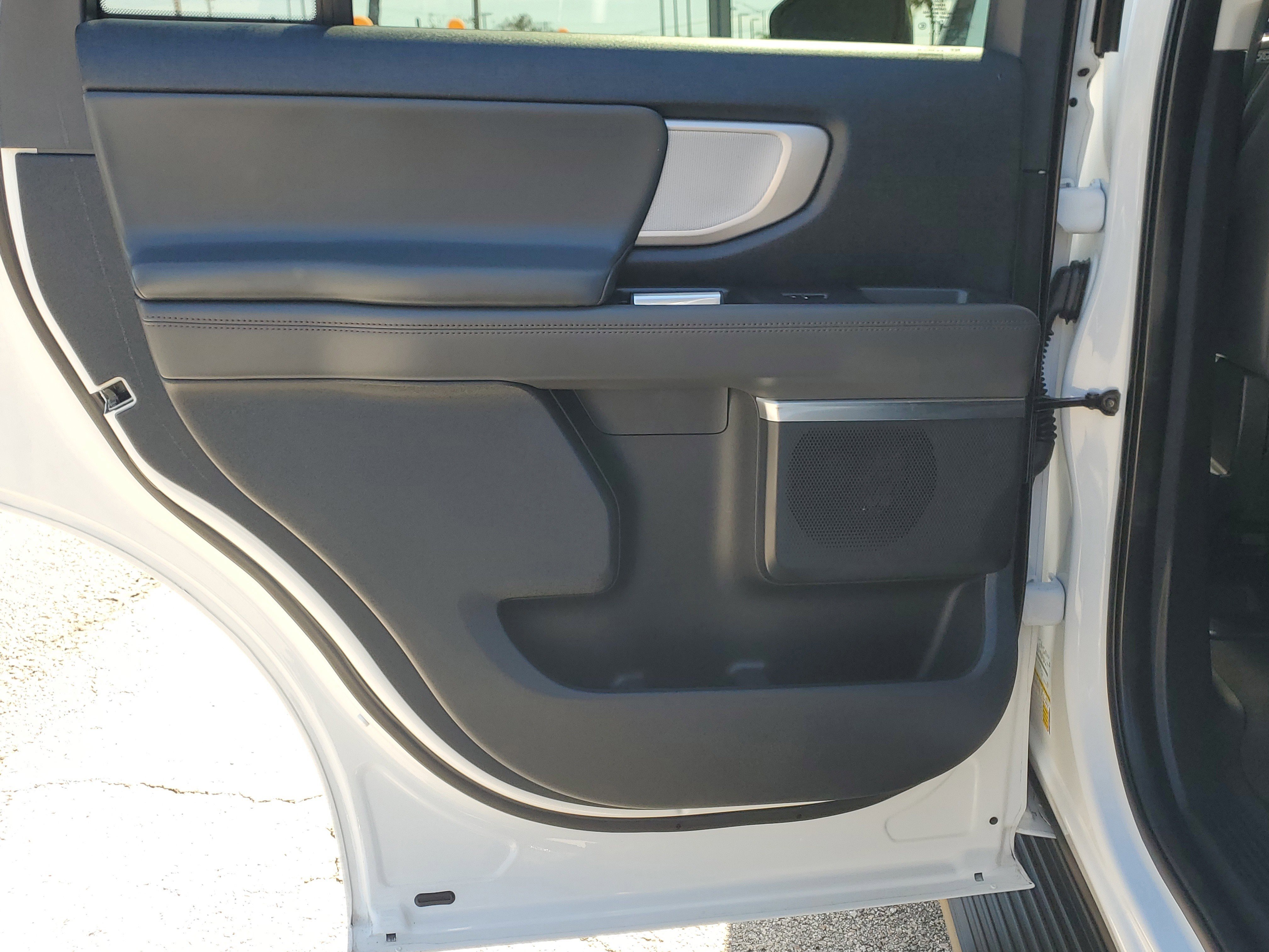 Certified 2025 Ford Expedition Active image 12