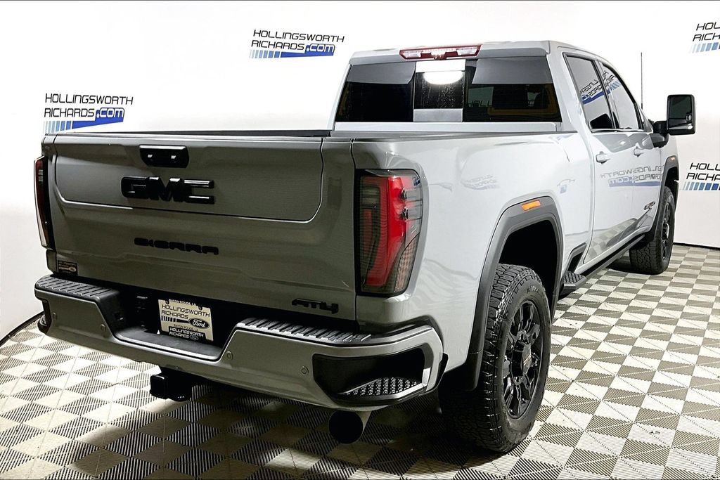Used 2024 GMC Sierra 2500 AT4 w/ AT4 Premium Plus Package AWD/4WD image 9