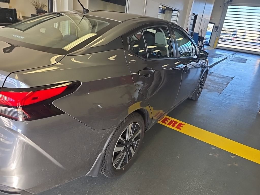 Used 2024 Nissan Versa S w/ S Plus Package image 2