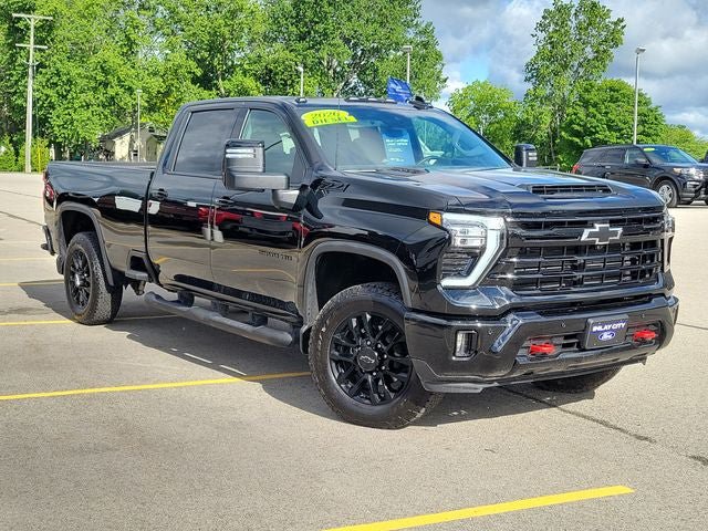 Used 2026 Chevrolet Silverado 2500 LTZ w/ LTZ Plus Package AWD/4WD image 34