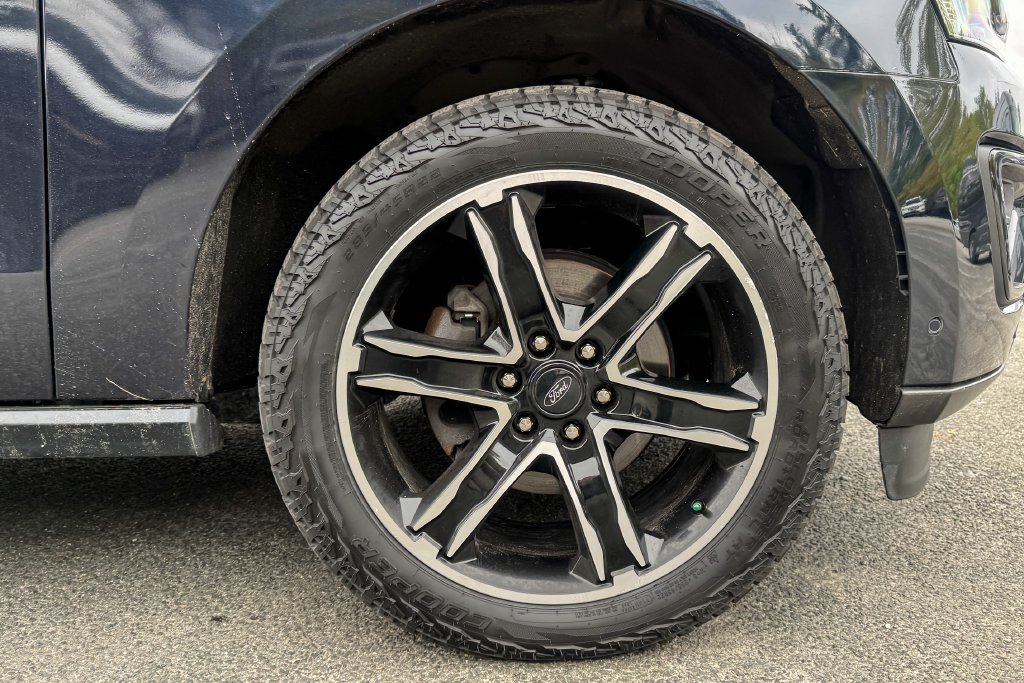 Certified 2021 Ford Expedition Limited AWD/4WD image 10