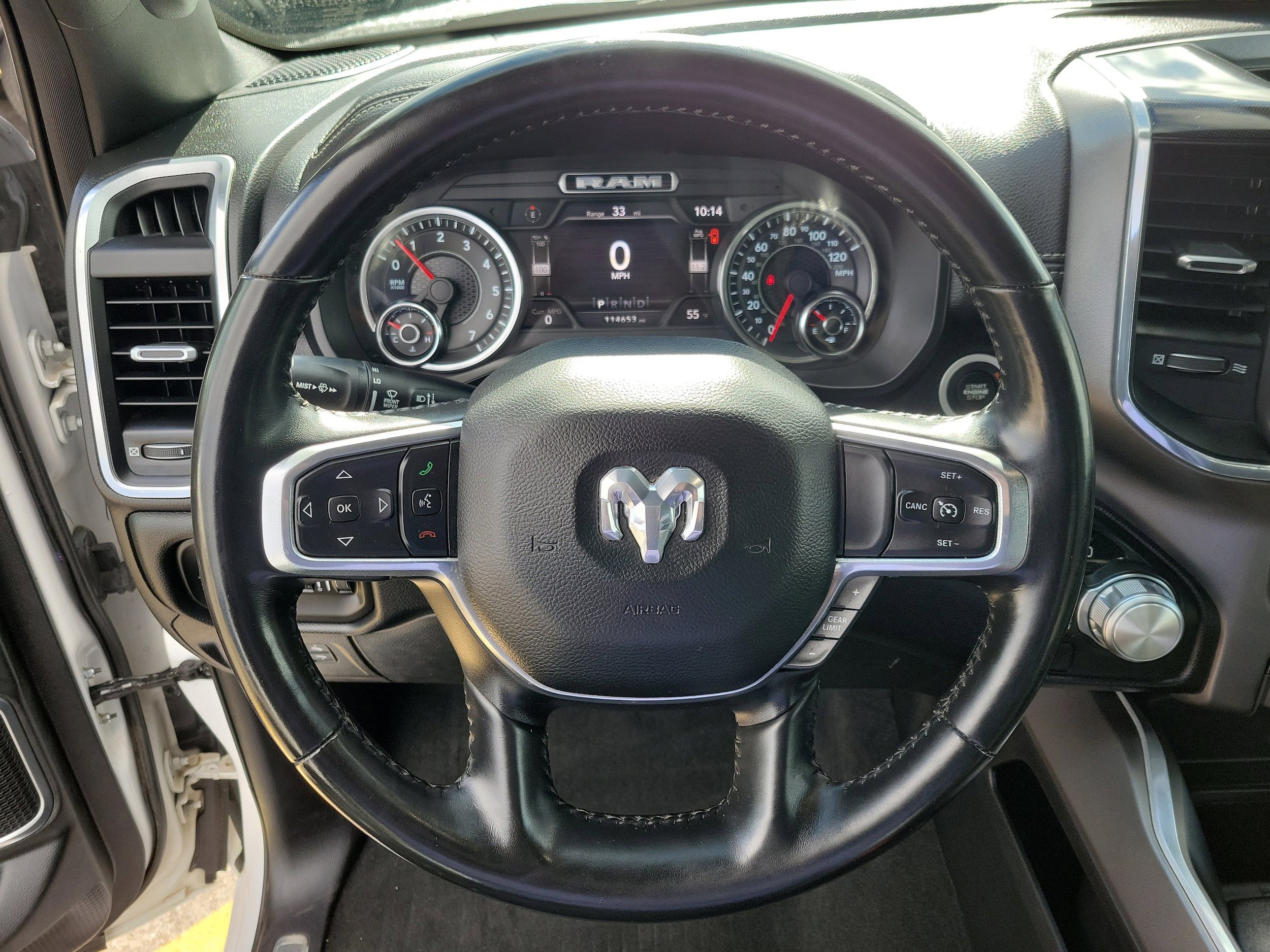 Used 2021 RAM 1500 Laramie w/ Sport Appearance Package AWD/4WD image 23