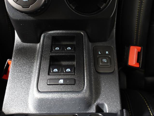 Certified 2025 Ford Bronco Badlands AWD/4WD image 19