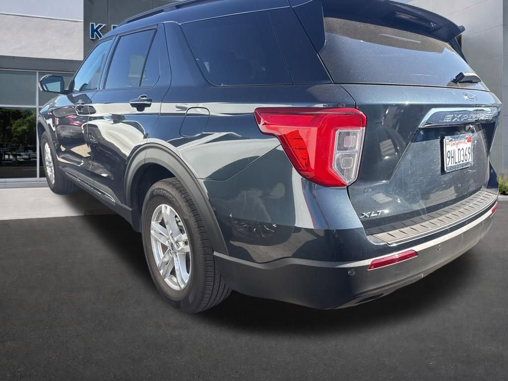 Certified 2023 Ford Explorer XLT image 2