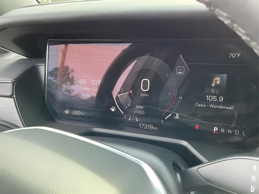 Used 2025 GMC Acadia Elevation image 34