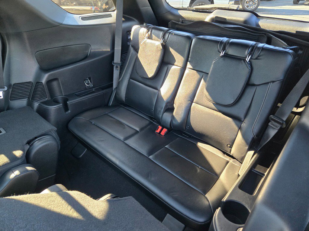 Certified 2022 Ford Explorer ST w/ ST Street Pack image 19