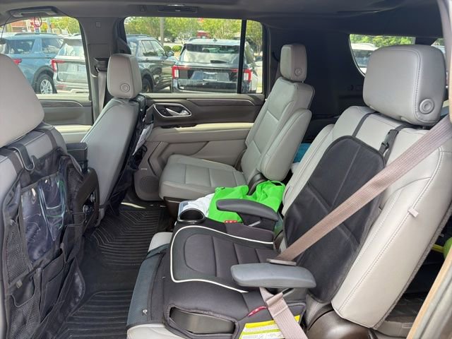 Used 2021 Chevrolet Suburban Z71 AWD/4WD image 9